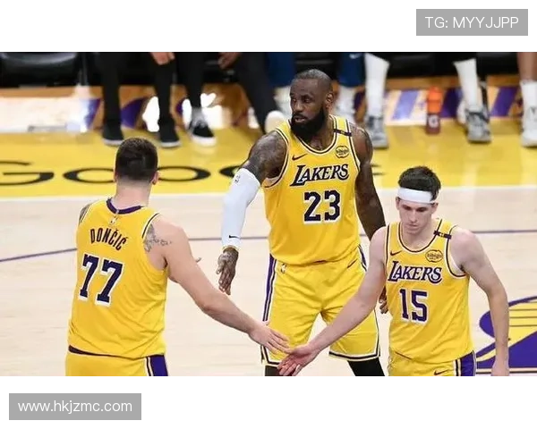 湖人加时险胜掘金五人闪耀